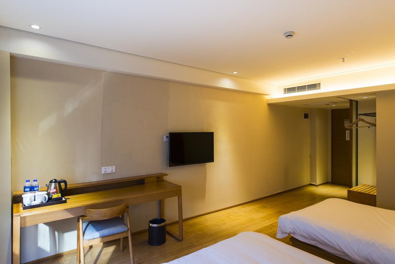 Ji Hotel Shanghai Hongqiao Airport Huqingping Highway Exterior foto
