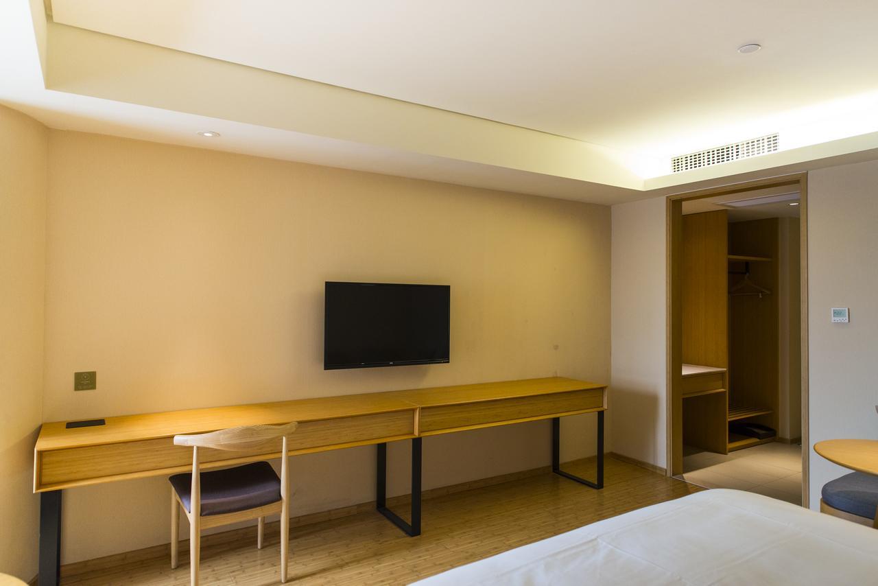 Ji Hotel Shanghai Hongqiao Airport Huqingping Highway Exterior foto