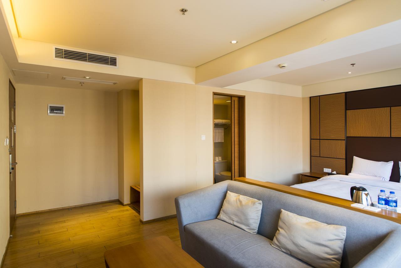 Ji Hotel Shanghai Hongqiao Airport Huqingping Highway Exterior foto