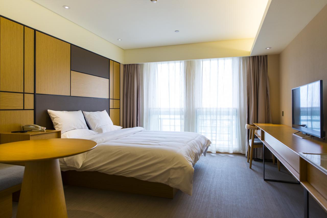 Ji Hotel Shanghai Hongqiao Airport Huqingping Highway Exterior foto