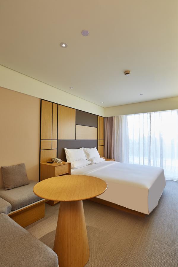 Ji Hotel Shanghai Hongqiao Airport Huqingping Highway Exterior foto